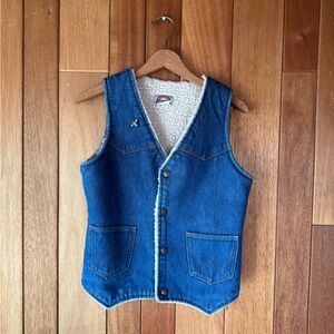 Vintage Wrangler Denim Vest with Sherpa Lining
